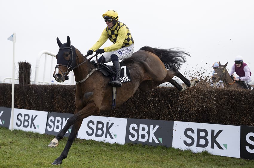 SBK Extend their Sponsorship of the SBK Dan & Joan Moore Memorial Handicap Chase (Grade 3) and the SBK Solerina Hurdle (Grade 3) 